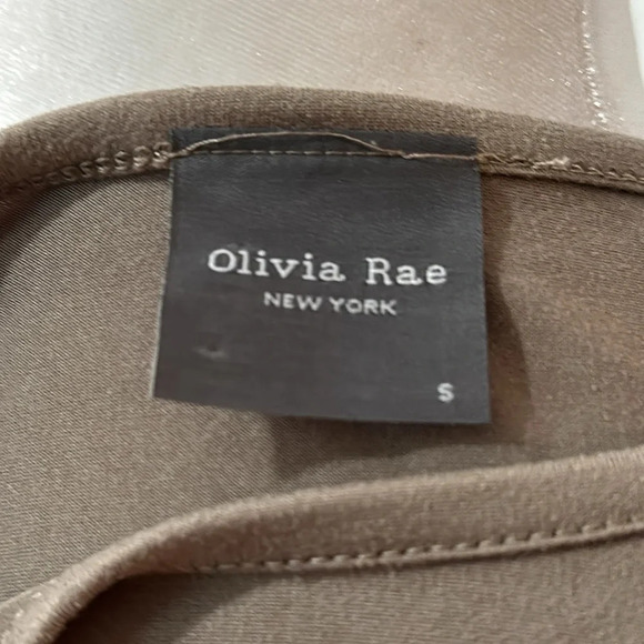 taupe Olivia Rae New York long sleeve top size small - Picture 3 of 3
